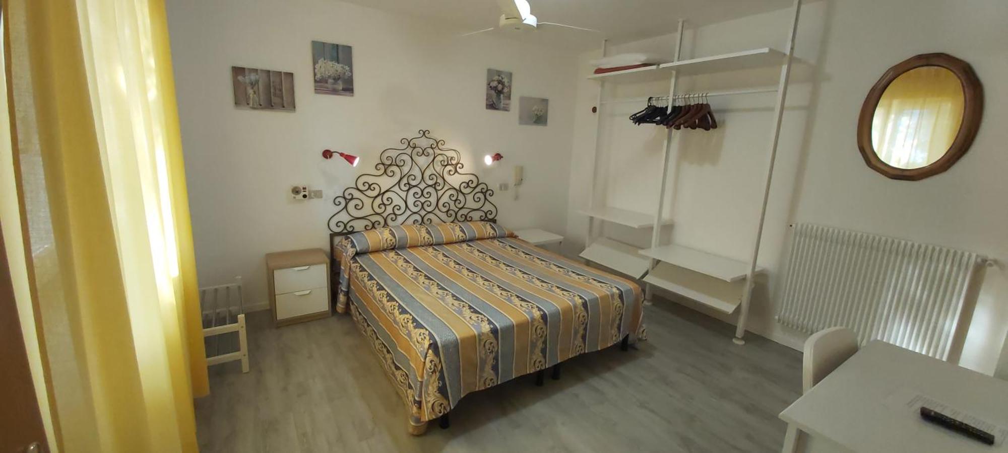 Hotel Casa Popi Malcesine Cameră foto